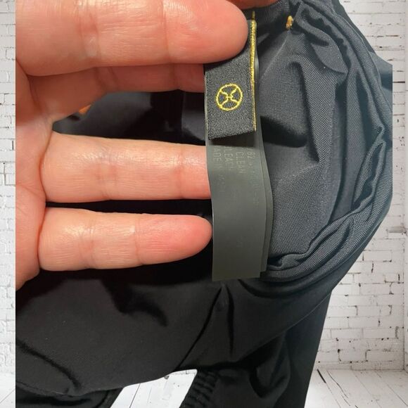 Vix Paula Hermanny Two-Tone Orange and Black Swimsuit Small - Picture 6 of 7